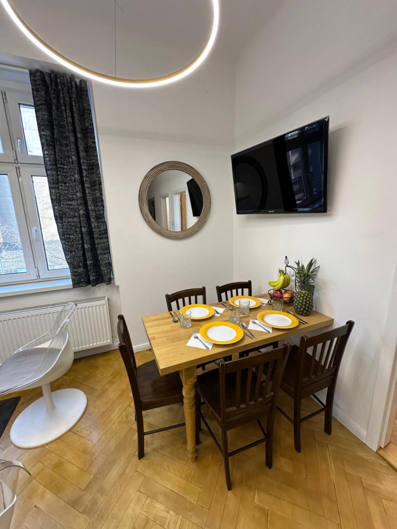 Karlin Oasis 2-Bedroom Apartment Prague Extérieur photo