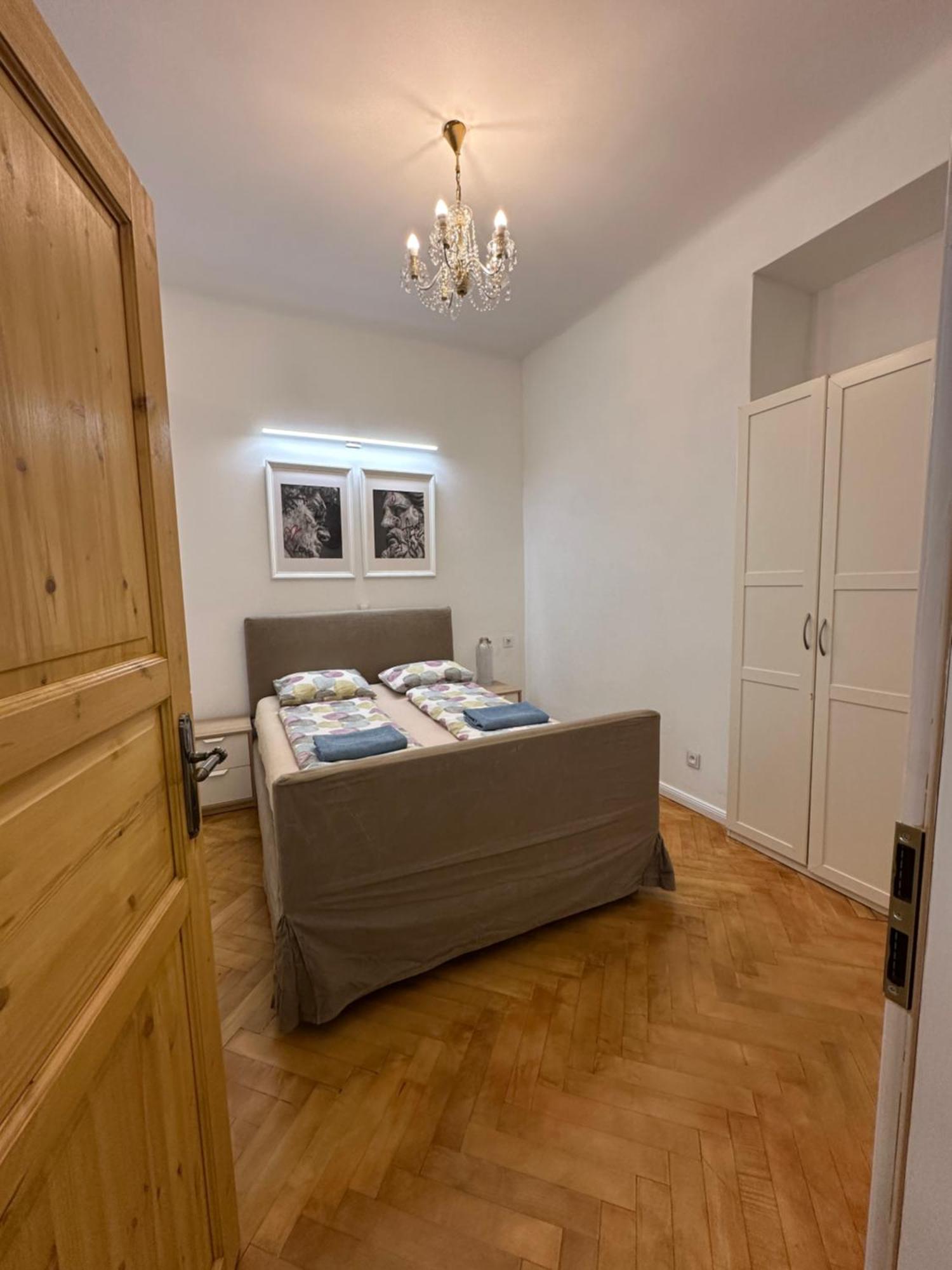 Karlin Oasis 2-Bedroom Apartment Prague Extérieur photo