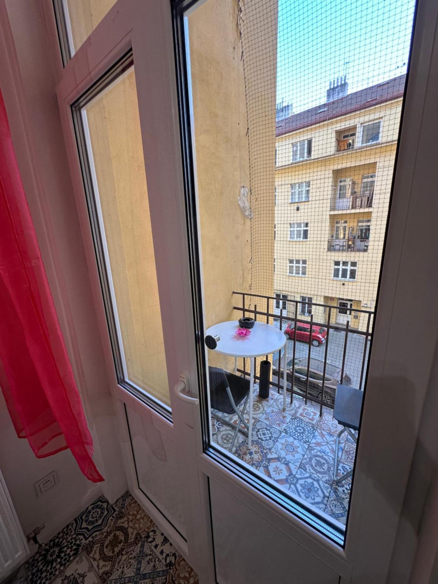 Karlin Oasis 2-Bedroom Apartment Prague Extérieur photo